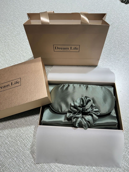 PureSilk - 4-Piece Skin-Friendly Silk Sleep Set (Hidden Zipper Pillowcase)