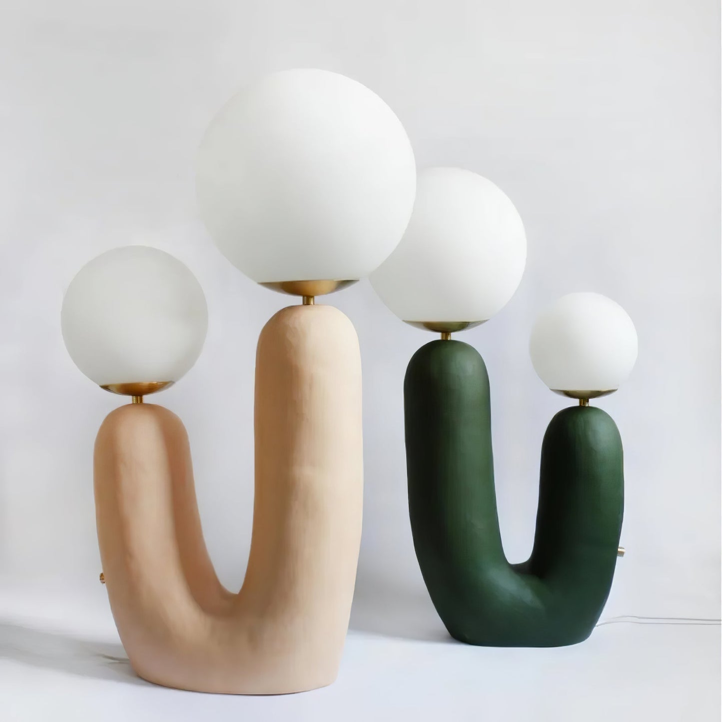 ClearLume – Sleek Glass and Resin Table Lamp