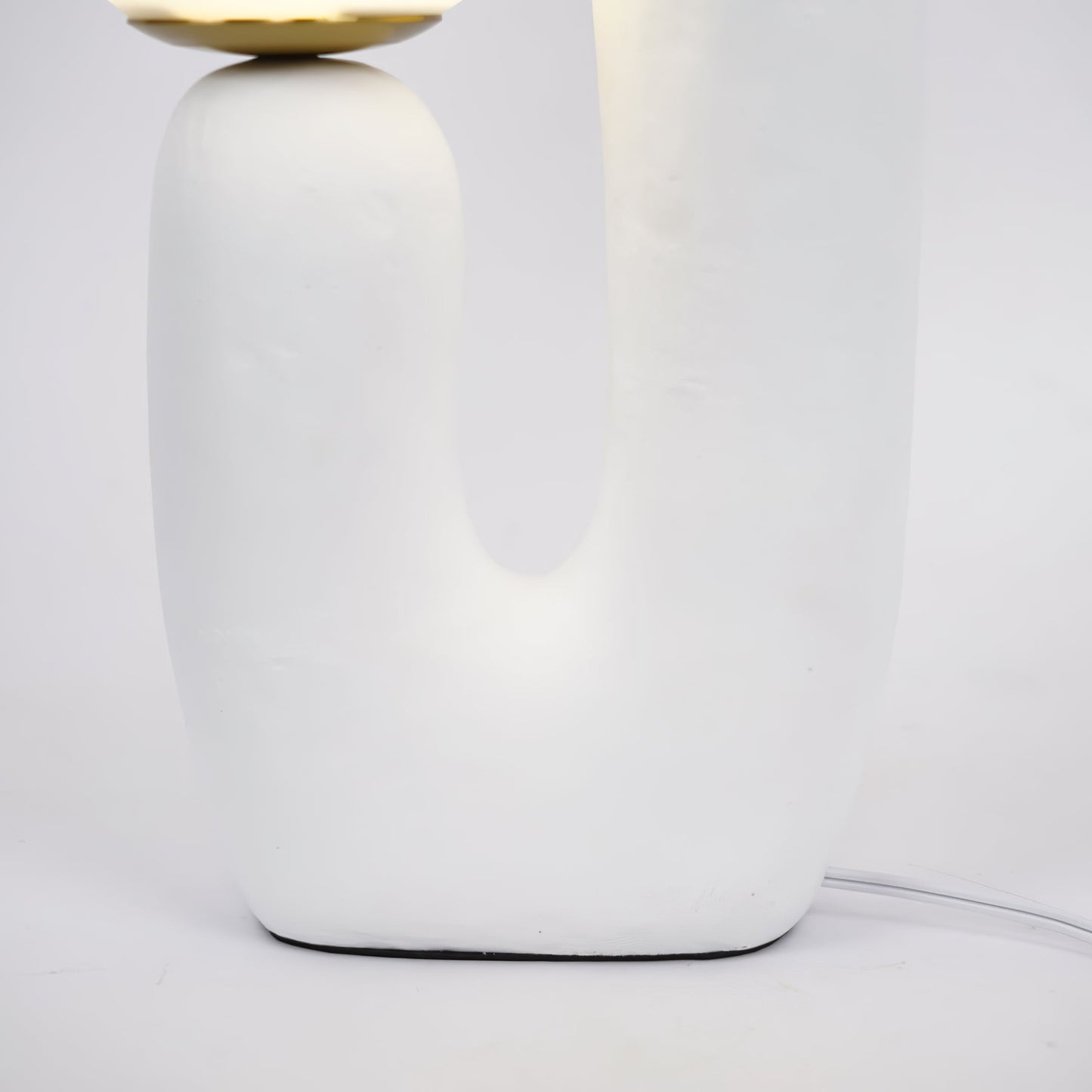 ClearLume – Sleek Glass and Resin Table Lamp