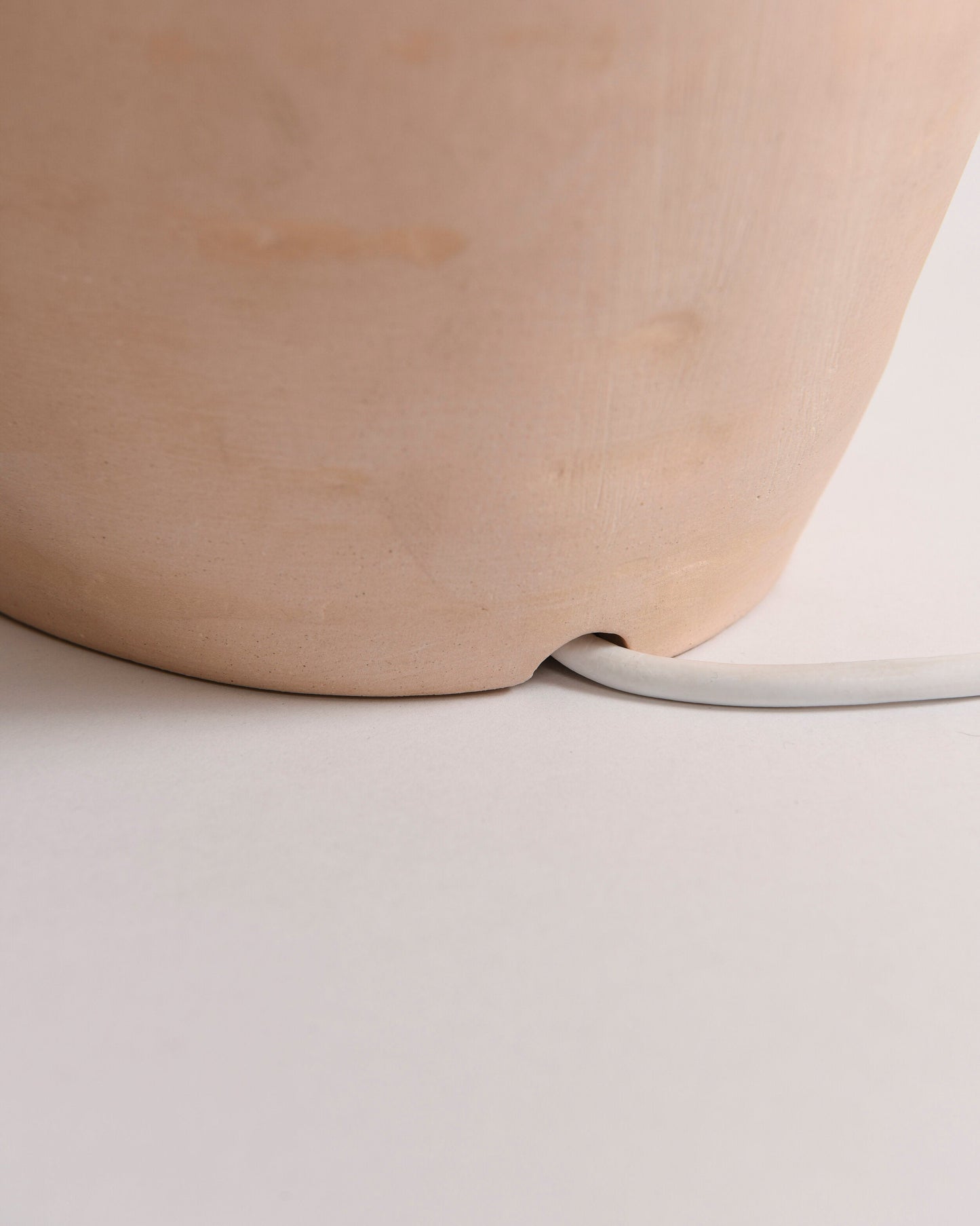 ClearLume – Sleek Glass and Resin Table Lamp