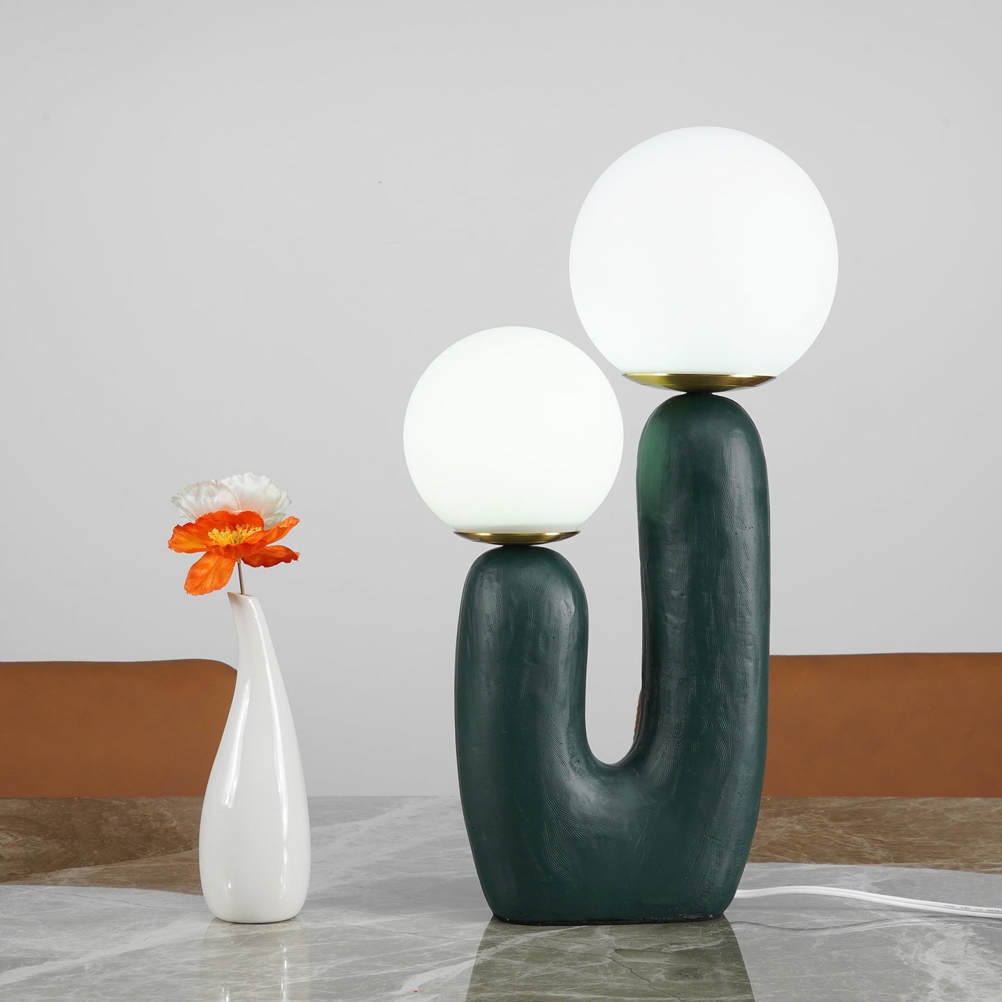 ClearLume – Sleek Glass and Resin Table Lamp