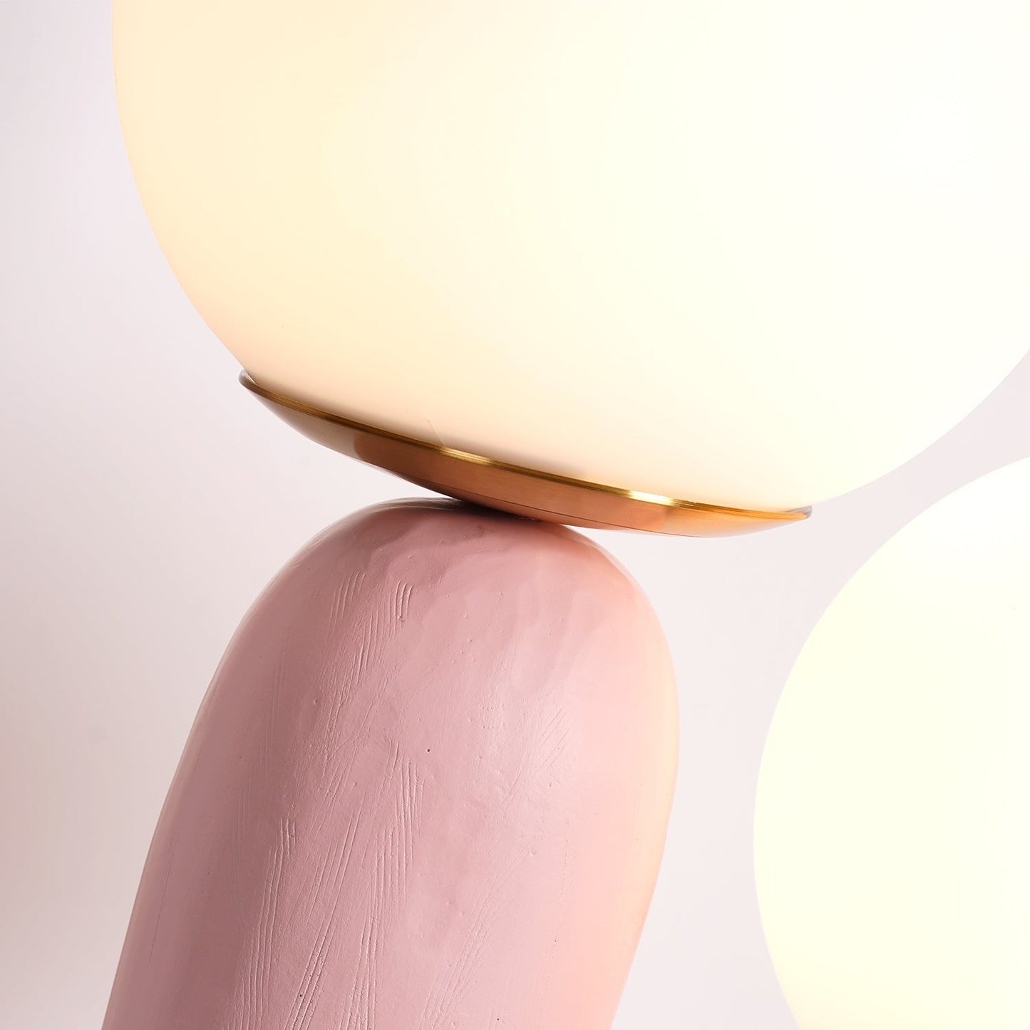 ClearLume – Sleek Glass and Resin Table Lamp