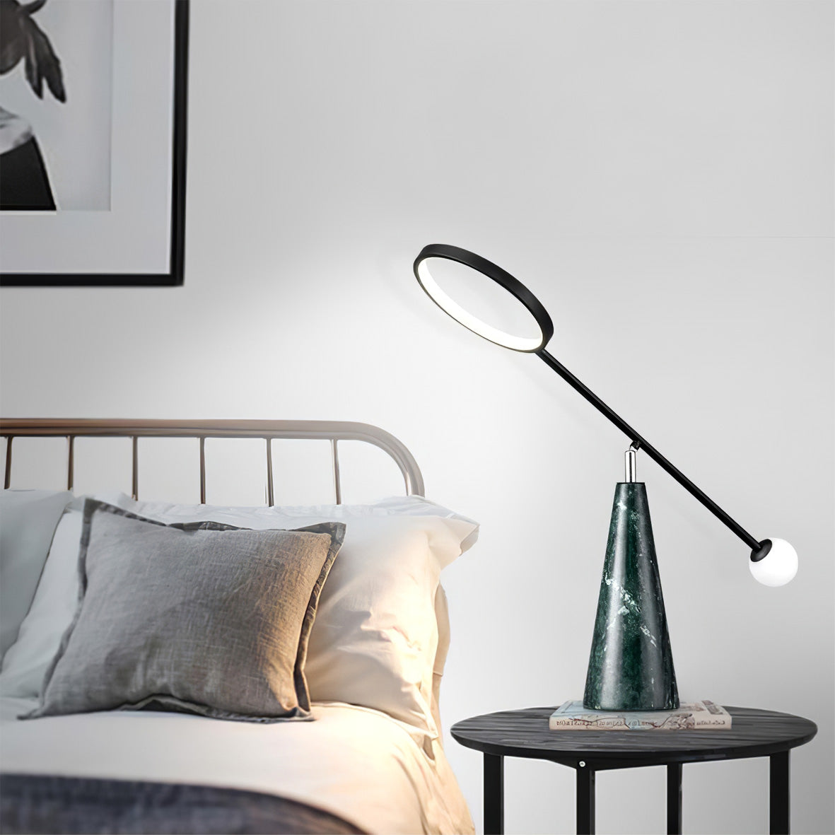 TriGlow – Geometric Table Lamp with Adjustable Swan Neck