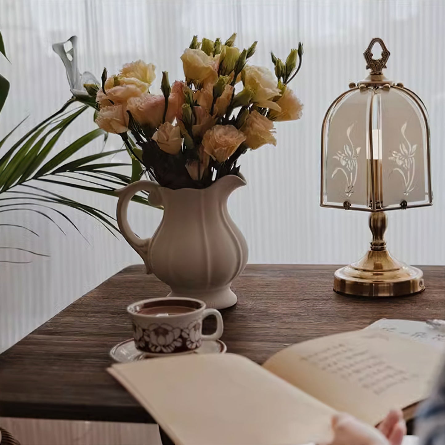 RadiantBloom - Lampe en Verre Orchidée