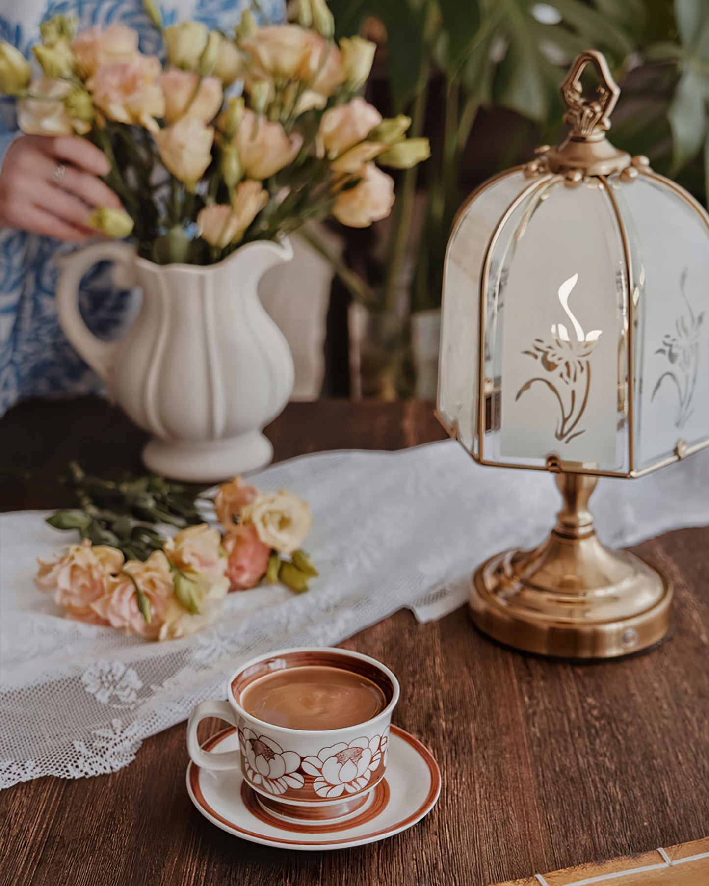 RadiantBloom - Lampe en Verre Orchidée