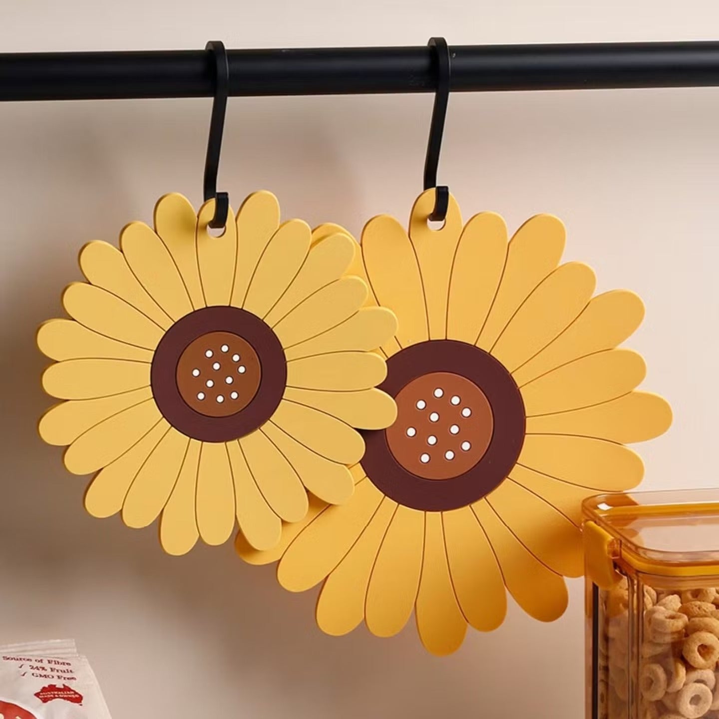 PVC Heat Resistant Sunflower Table Mat 0