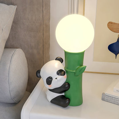 PandaBeam - Lámpara de Mesa con Detalles de Panda e Iluminación Cálida de Bambú