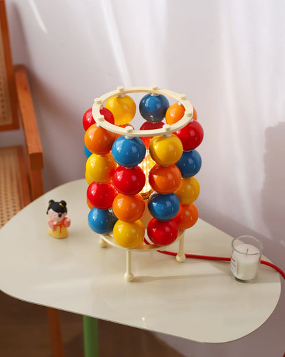 GlazeGlow - Bordlampe med skinnende kugle og blid belysning