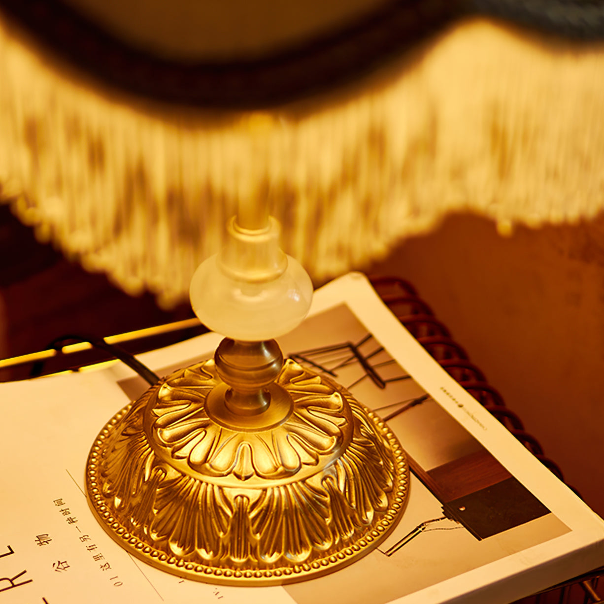 ChicGlow – Marble Footed Table Lamp with Tassel Accents