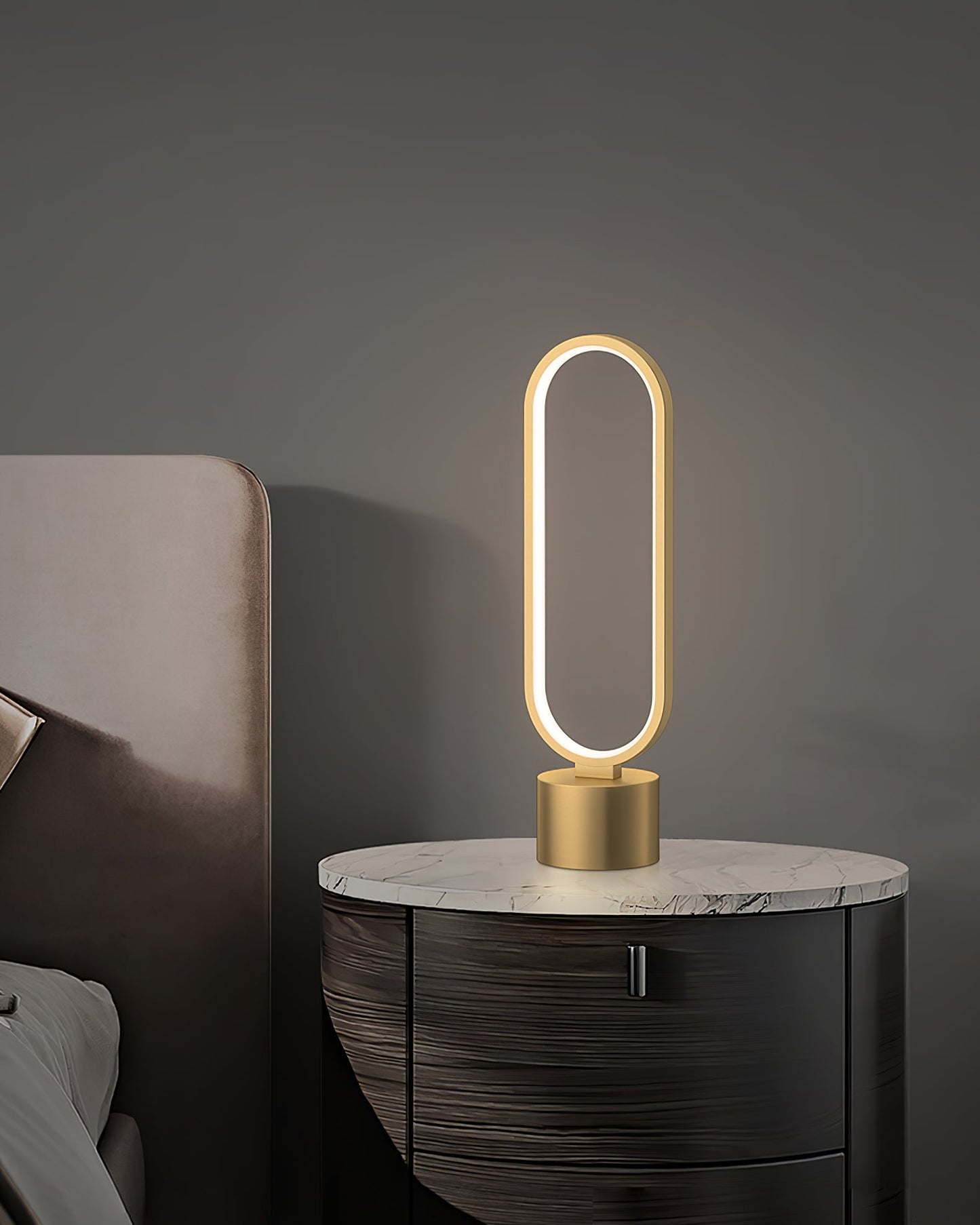LuxeBeam - Table Lamp with Subtle Elegance and Warm, Soothing Light