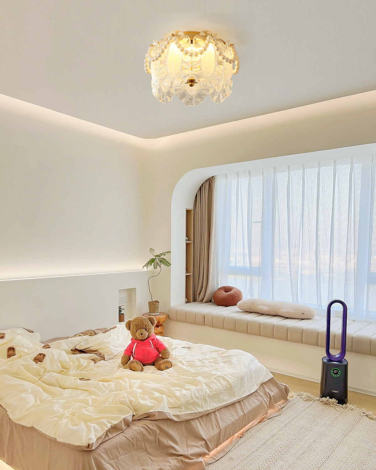 PetalAura - Loftlampe med bløde petalfunktioner og subtil luksuriøs glød