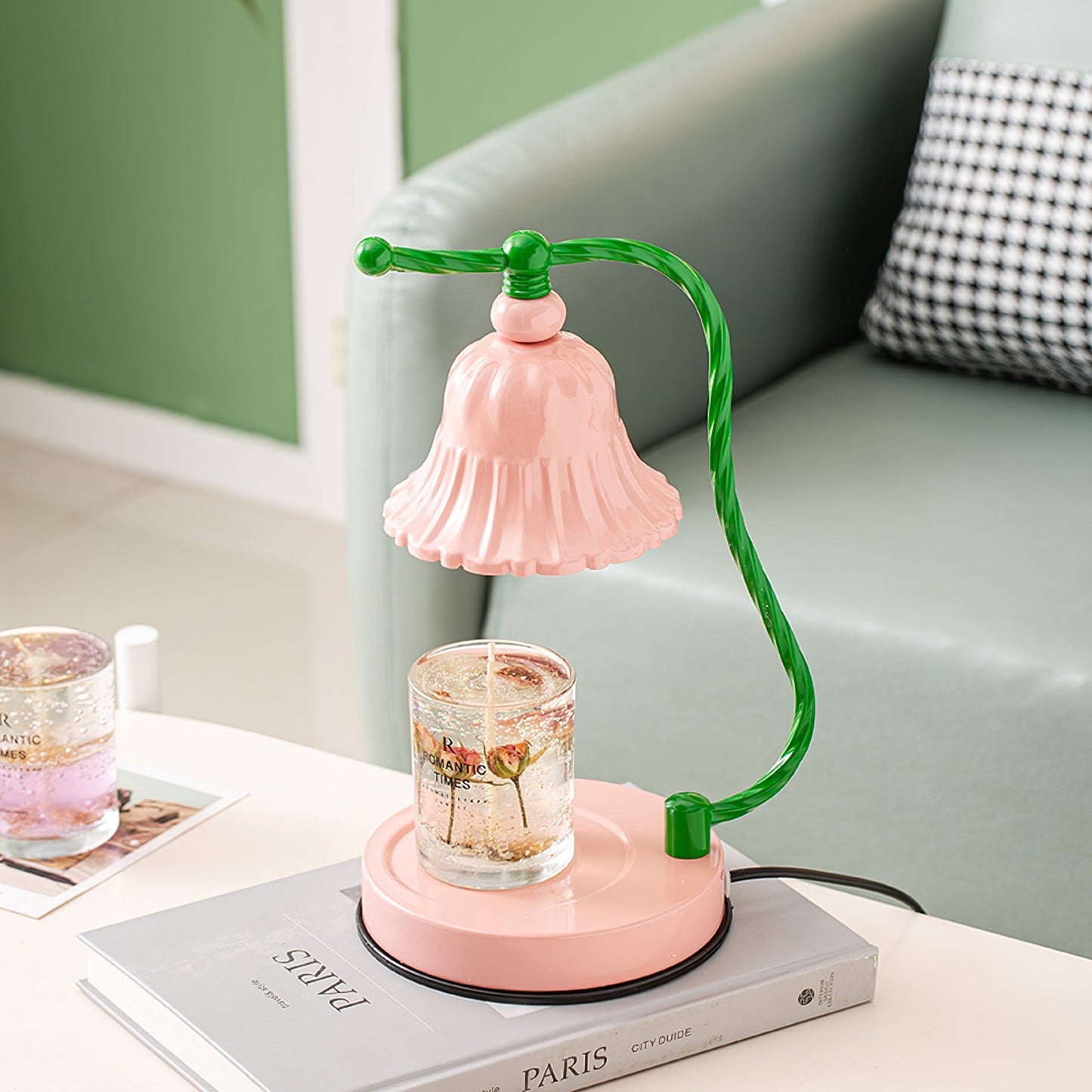 BloomAura – Charming Pink Glass Table Lamp