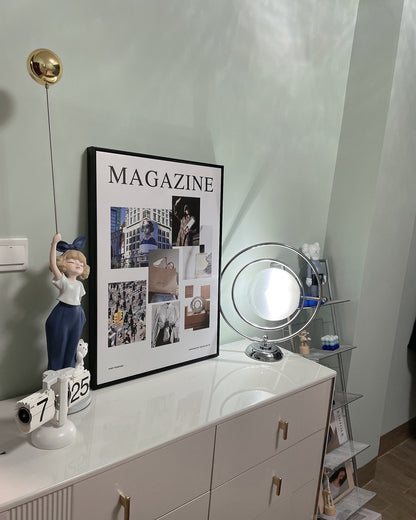 CosmicGlow - Table Lamp with Cosmic Design and Subtle Lighting