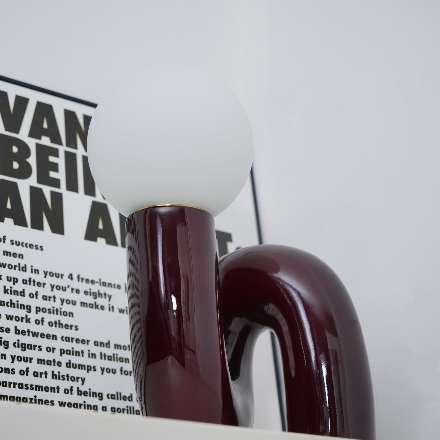 SpiralGlow – Elegant Resin and Glass Table Lamp