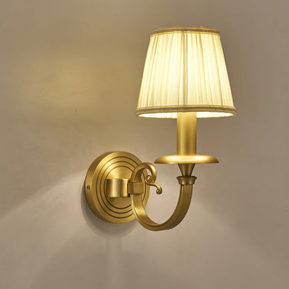 GlowRoyale – Elegant Gold Wall Lamp for Regal Lighting