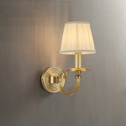 GlowRoyale – Elegant Gold Wall Lamp for Regal Lighting