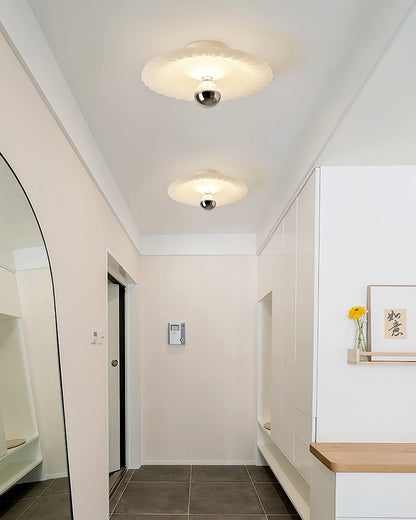 LuxePleat - Lámpara de Techo con Pliegues Detallados y Brillo Acogedor