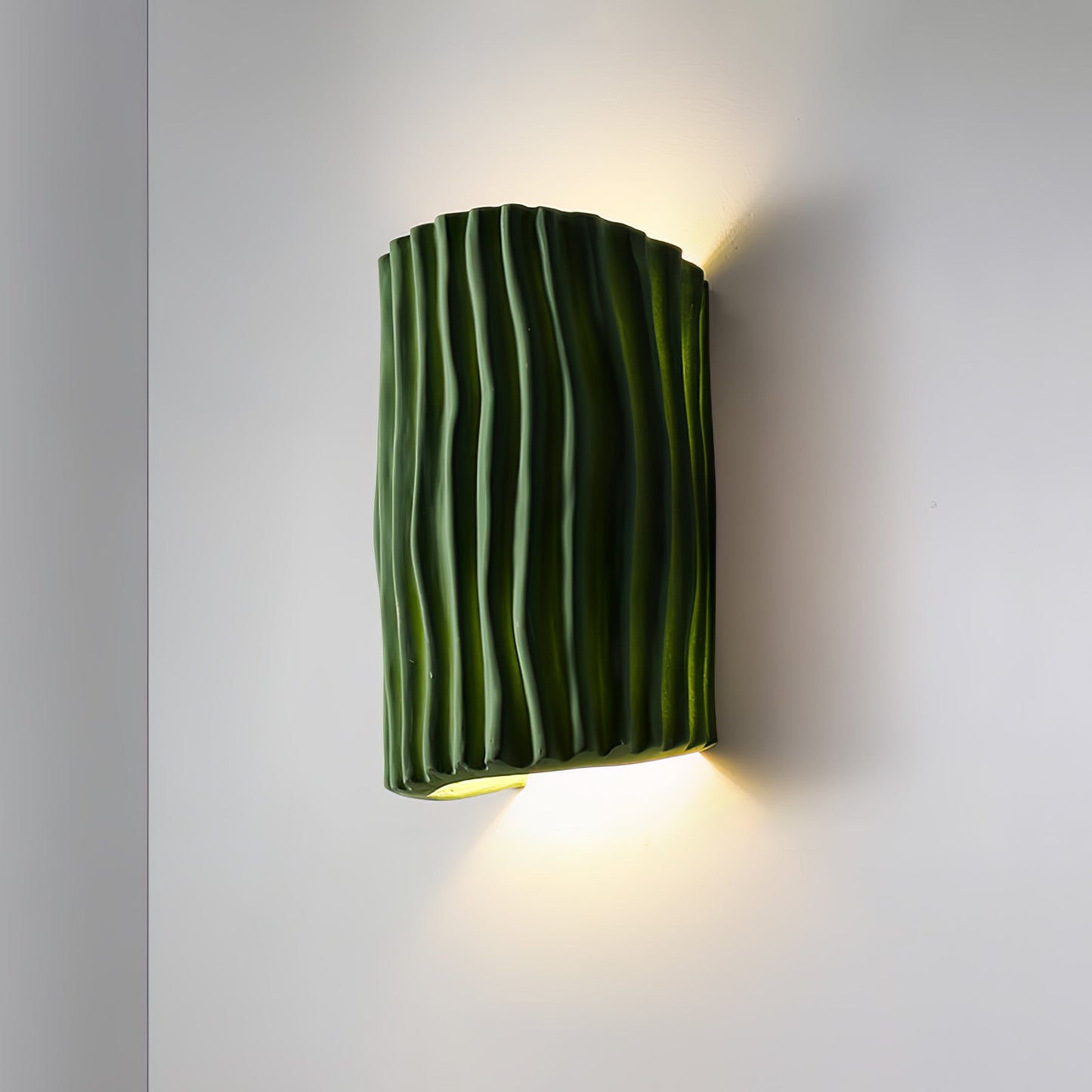 NordicLuxe – Resin Wall Light with Warm and Inviting Glow