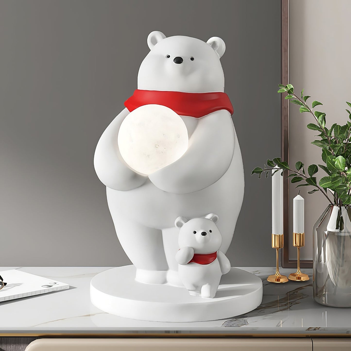 SnowGlow - Cute Table Lamp with Polar Bear Elements and Inviting Illumination