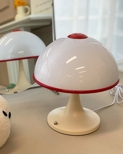 MushroomRadiance - Table Lamp with Sleek Base and Soft Lighting