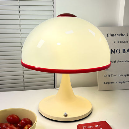 MushroomRadiance - Table Lamp with Sleek Base and Soft Lighting