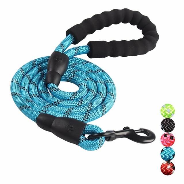 Tangle-Free Reflective Dog Leash – Durable Nylon, 6 Feet Long, 360-Degree Rotating Hook for Safe Evening Walks-5