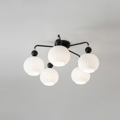 LuxeAura - Loftlampe med Renee-inspireret design og varmt lys