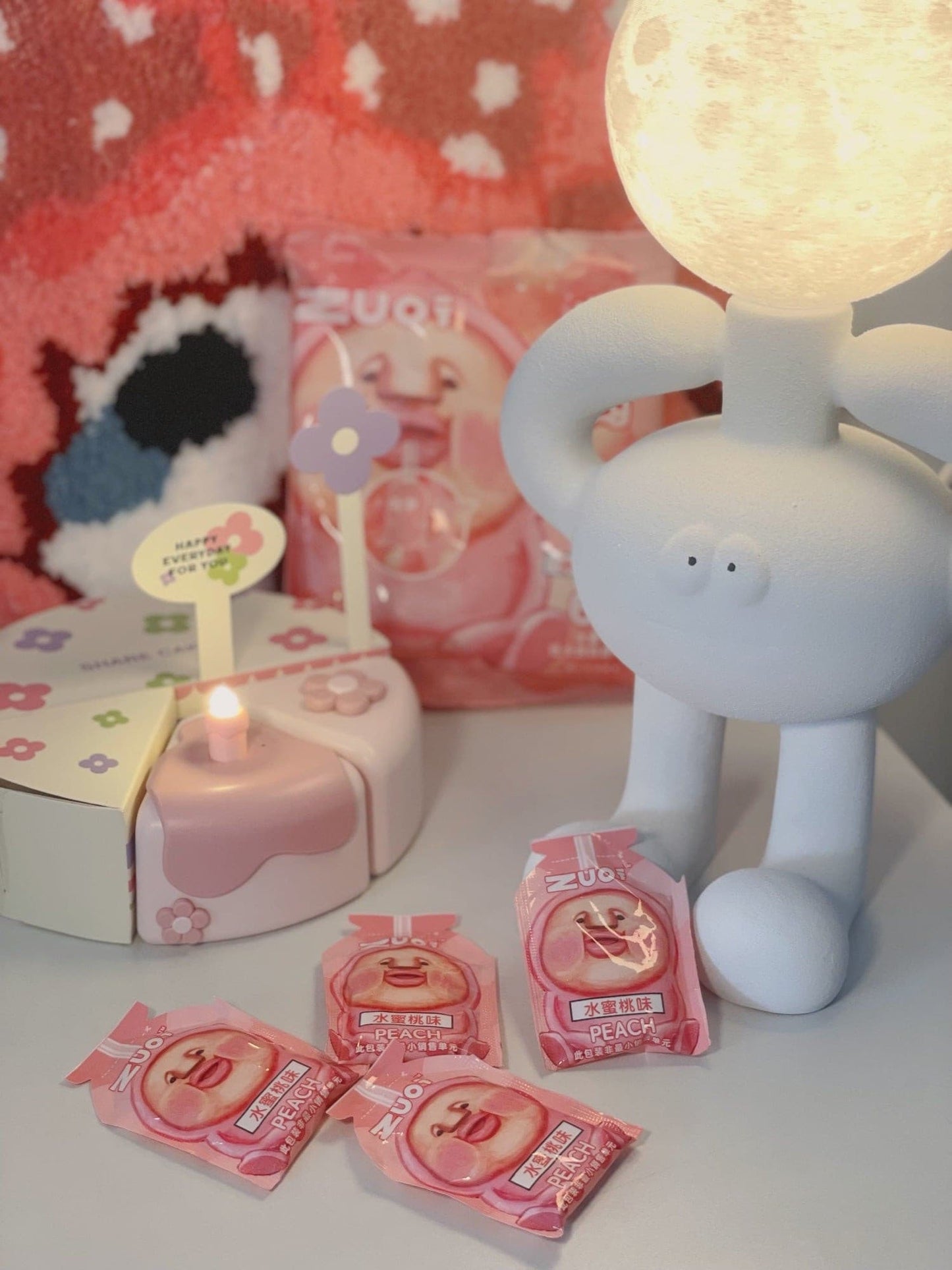 RoboLuxe - Lampada da Tavolo con Design Ispirato ai Robot e Illuminazione Accogliente