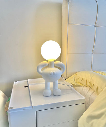 RoboLuxe - Lampada da Tavolo con Design Ispirato ai Robot e Illuminazione Accogliente