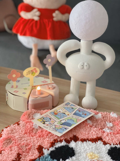 RoboLuxe - Lampada da Tavolo con Design Ispirato ai Robot e Illuminazione Accogliente