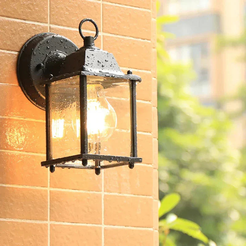 Vintage-Style Waterproof Outdoor Wall Lamp - Elegant Retro Exterior Lighting-4