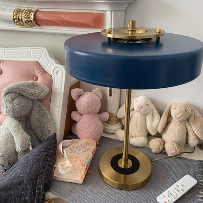 ElegantGlow – Timeless Metal and Acrylic Table Lamp