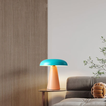 RheaBeam - Elegant Table Lamp with Refined Base and Subtle Light