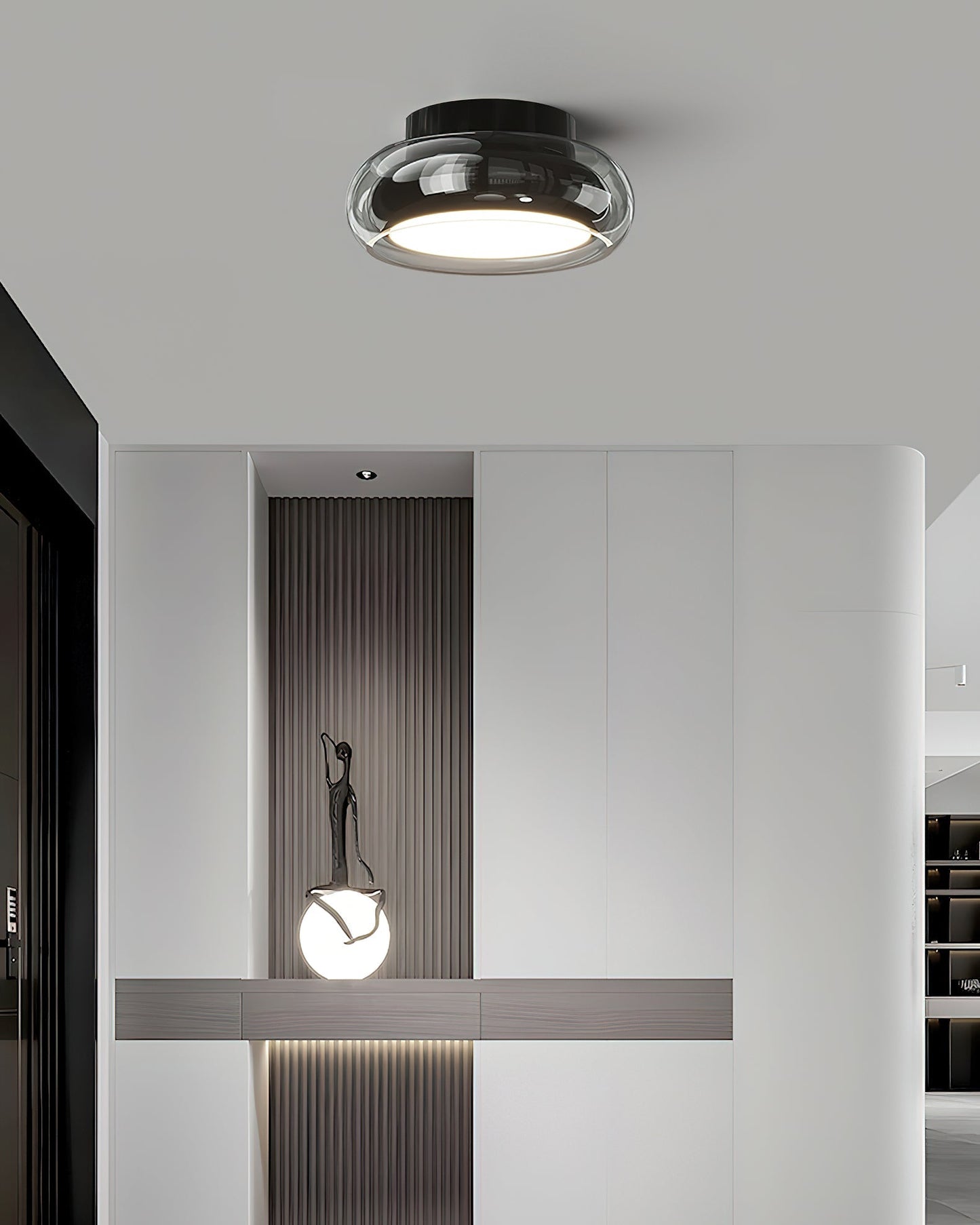 RichardBeam - Modern Ceiling Lamp with Subtle Lighting and Elegant Shape