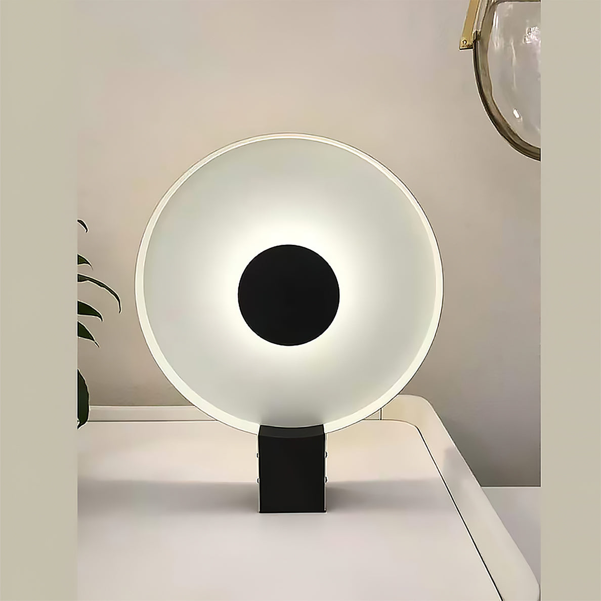 AuraGlow – Stylish Metal and Acrylic Table Lamp