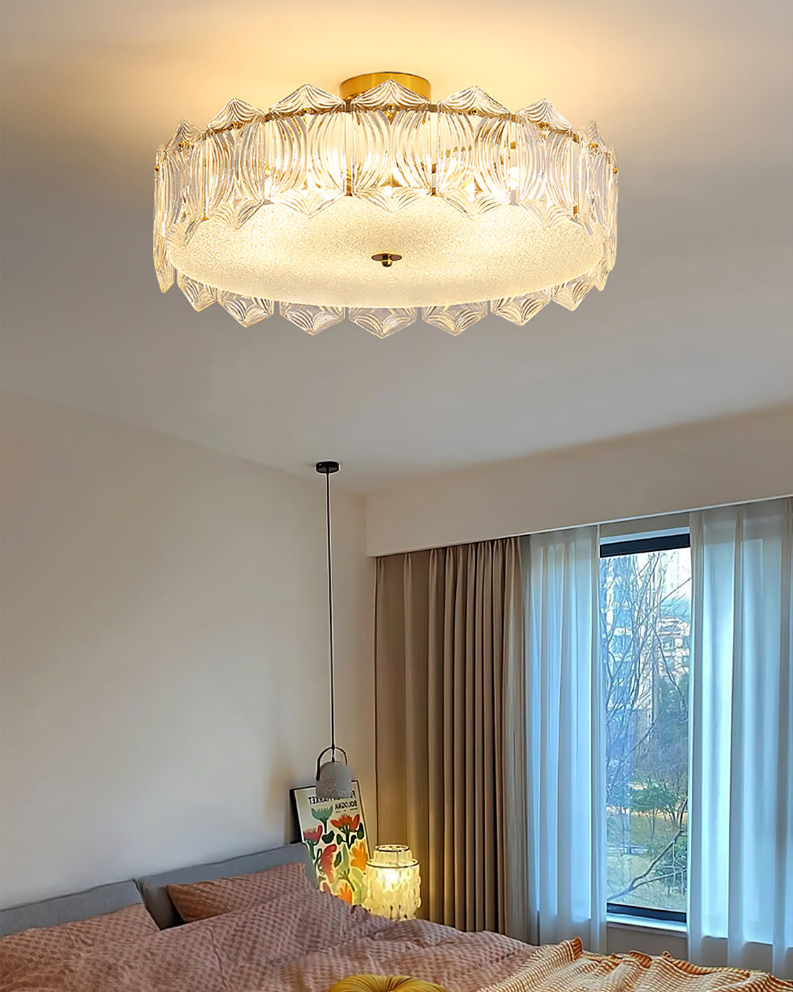 RubyAura - Sofistikeret Rund Loftlampe