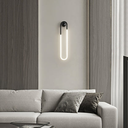 GoldCurve – Minimalist Wall Light