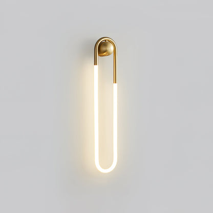 GoldCurve – Minimalist Wall Light