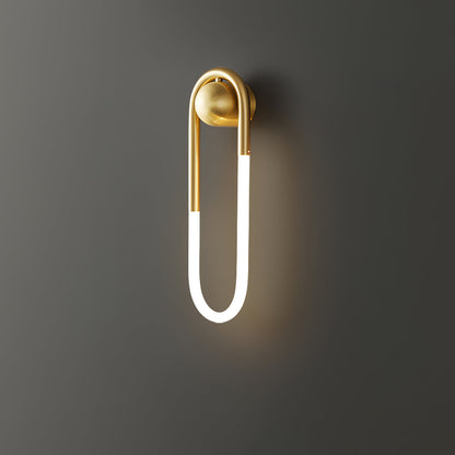 GoldCurve – Minimalist Wall Light