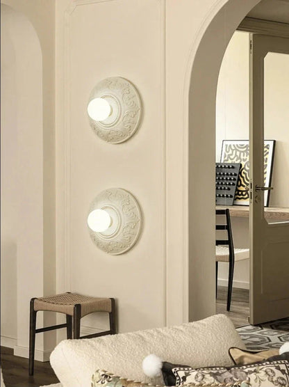 ParisAura – Vintage White Round Lamp for Sophisticated Rooms