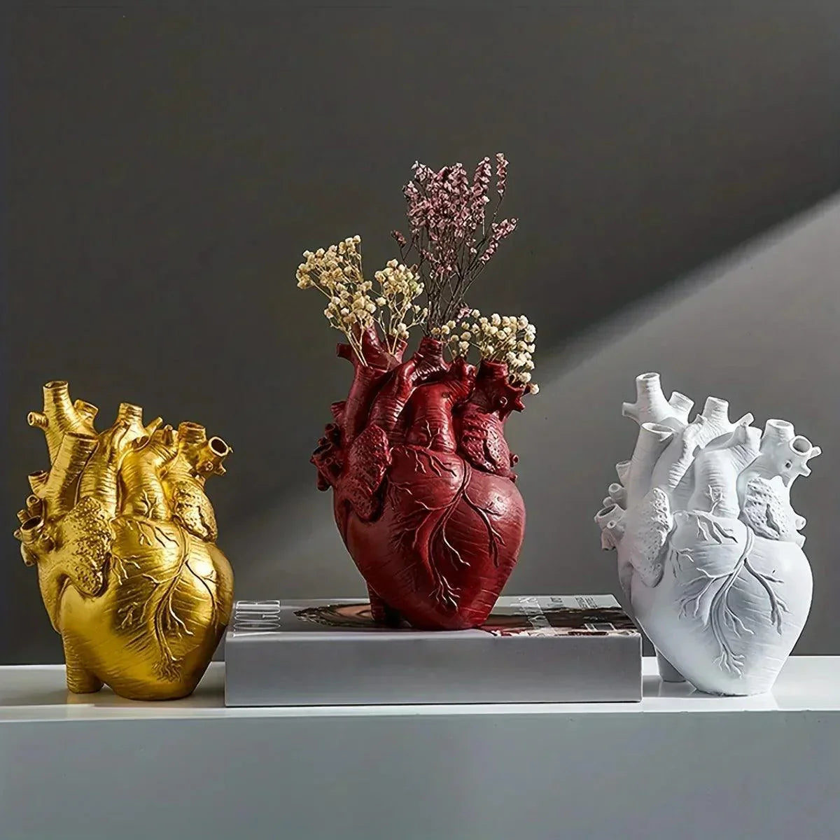 LoveAura - Ceramic Heart-Shaped Vase