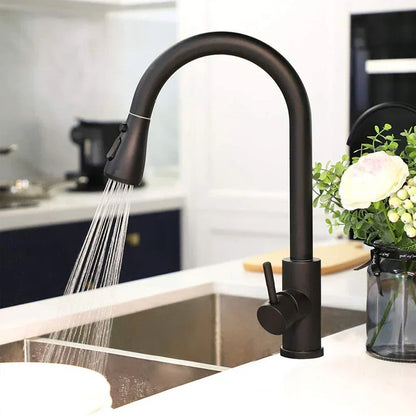 ObsidianFlow – Stylish Pull-Down Kitchen Tap