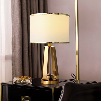 SimpLume – Sleek Modern Table Lamp