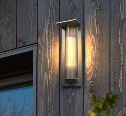 MotionLume – Luz de Pared Solar con Sensor de Movimiento