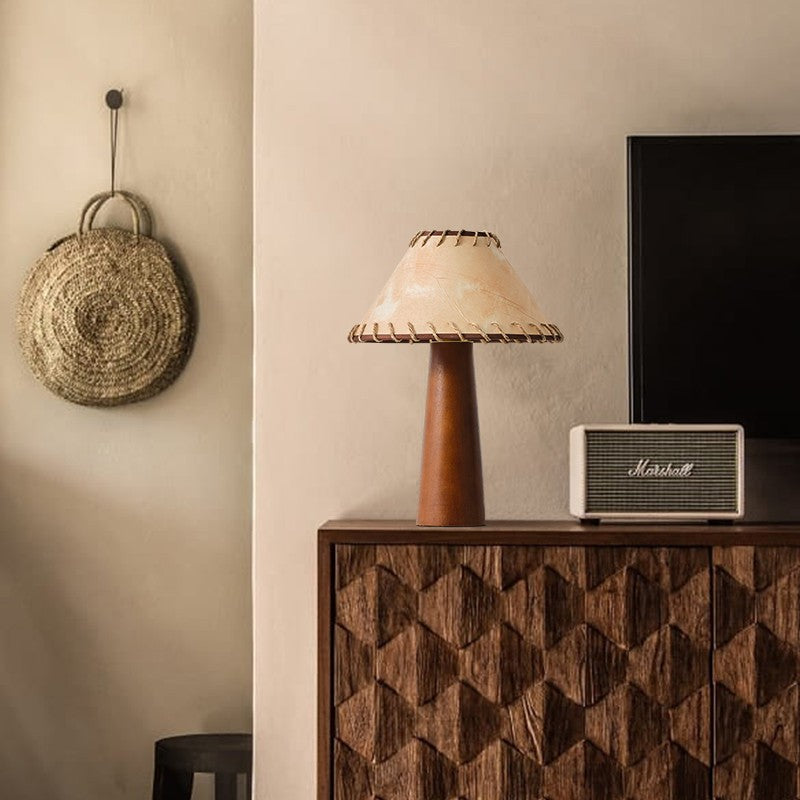 TranquilBeam – Lámpara de Mesa Wabi-Sabi para Espacios Tranquilos