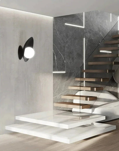 MinimalBeam – Sleek Wall Lamp with Energy-Efficient LED