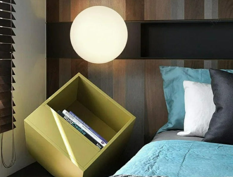 GlaciaLuxe – Minimalist Wall Lamp with Glass Stone Design