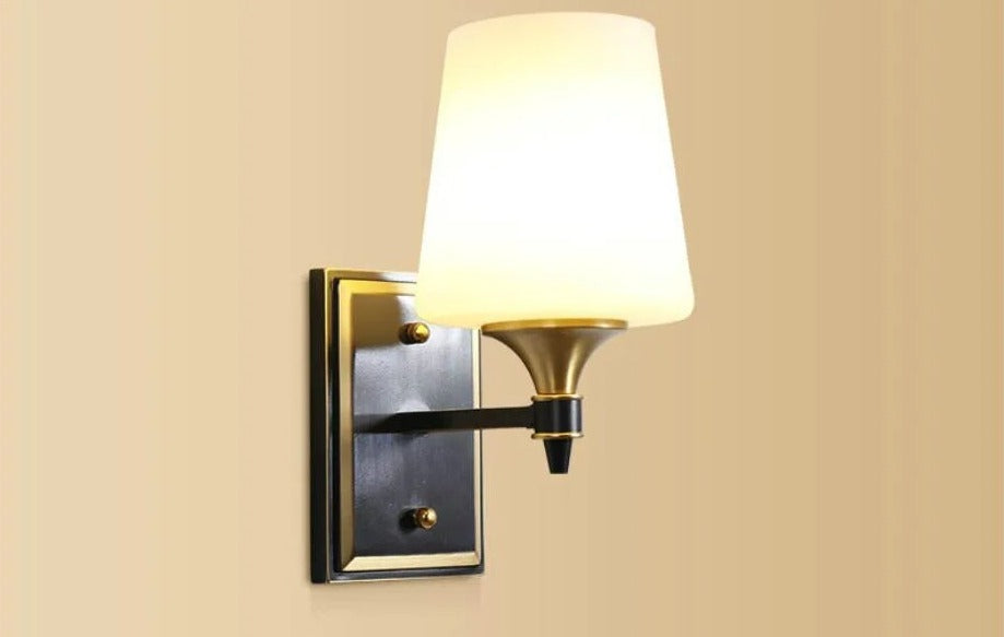 WestwoodBeam – American Wall Lamp with Timeless Design
