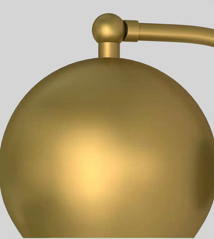 AntiqueAura – Klassisk Vintage Væglampe med Stik til Elegante Rum