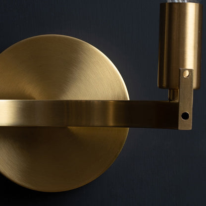 ClassicGlow - Nostalgic Wall Light